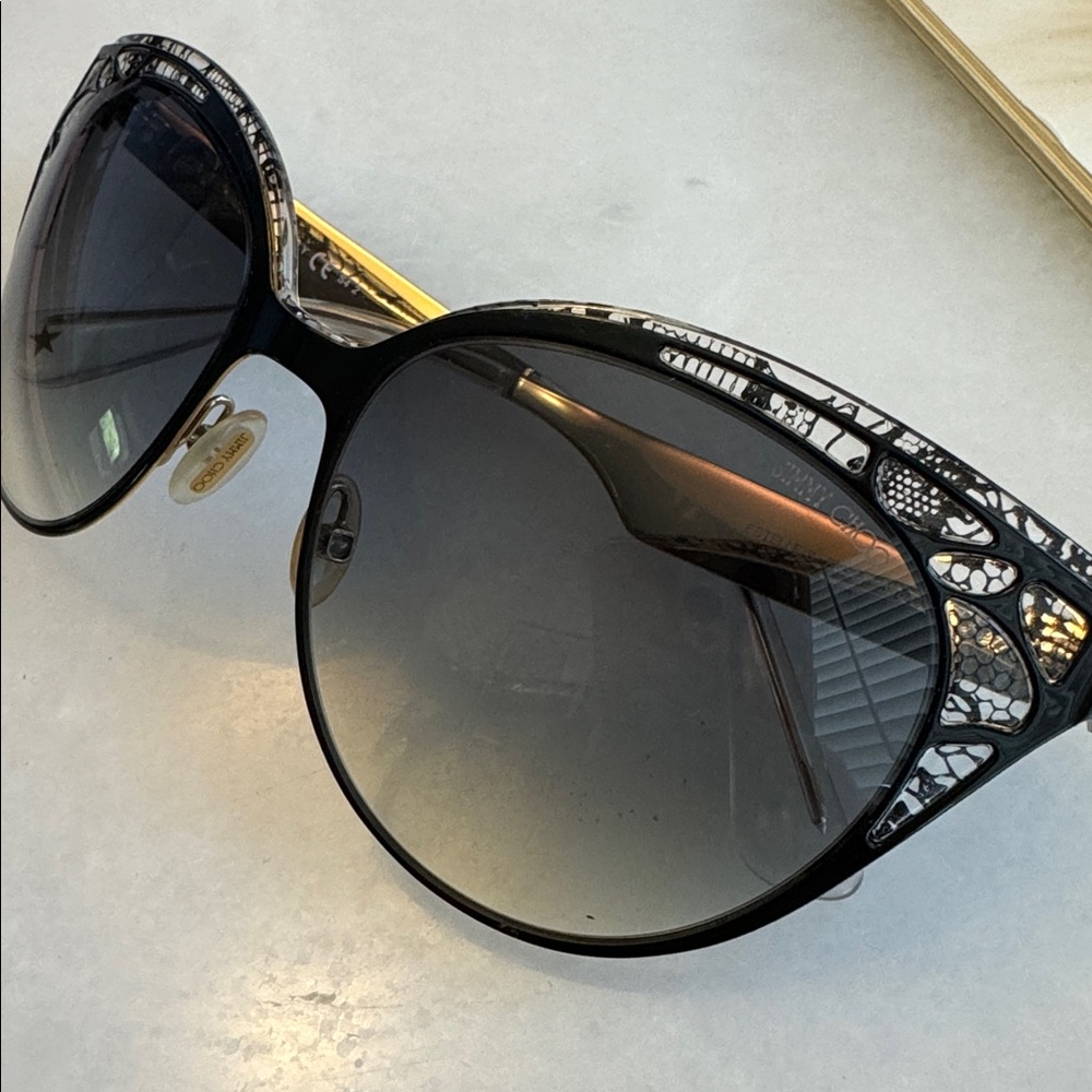 Jimmy Choo Lace Estelle/S Envy Black Cat-Eye Sunglasses with lace case - Picture 5 of 5